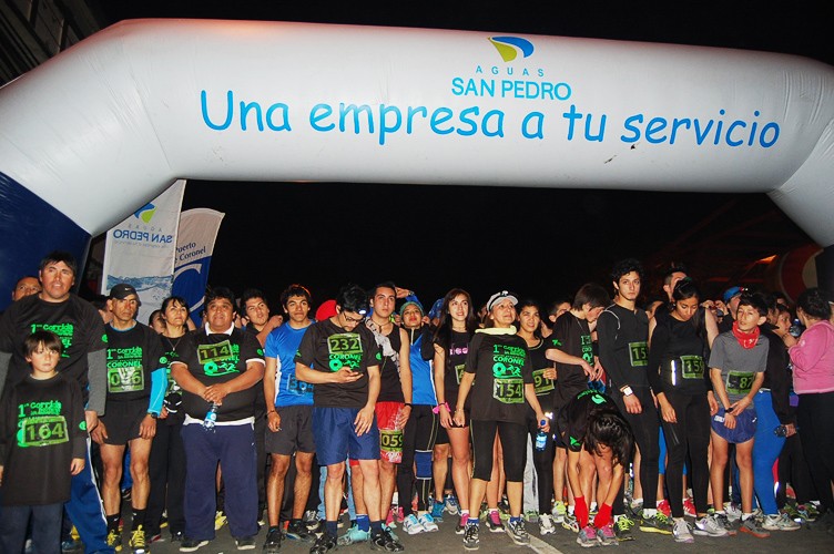 Más de mil participantes en corrida nocturna Aguas San Pedro
